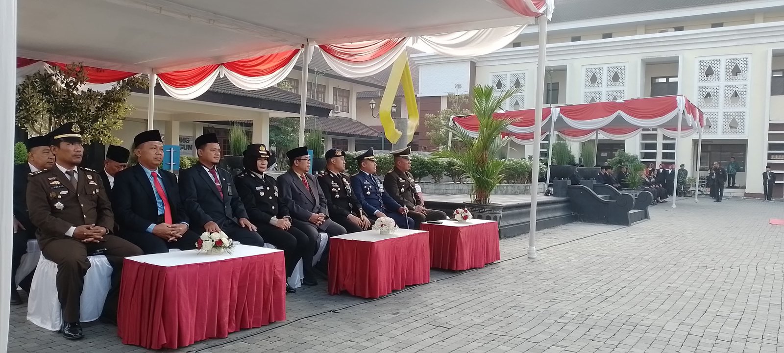 Upacara Alun alun
